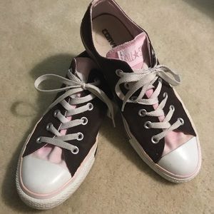 Chuck Taylor Sneakers - W 9.5